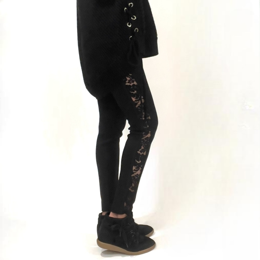 Oscar De La Renta Black Legging with lace